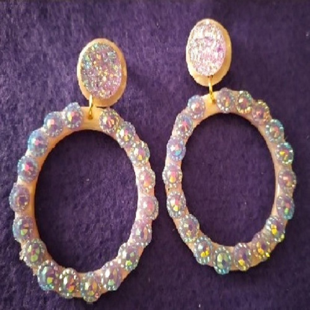 PURPLE STARBURST OVAL EARRINGS